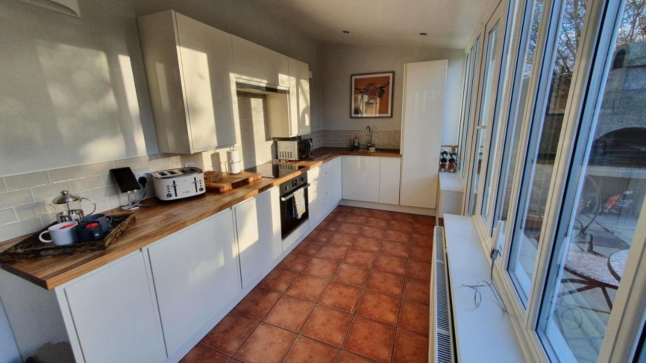 Holly Cottage, Hidden Gem In The Yorkshire Wolds Welton  Exterior foto